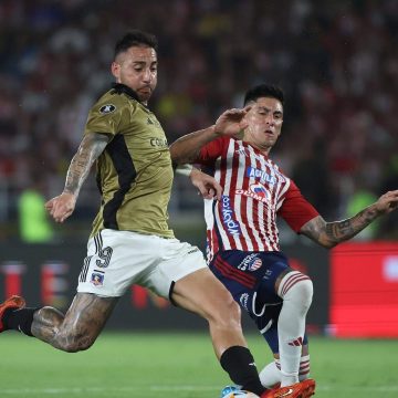 Colo Colo avanza a cuartos de final de la Copa Libertadores tras vencer a Junior en Barranquilla